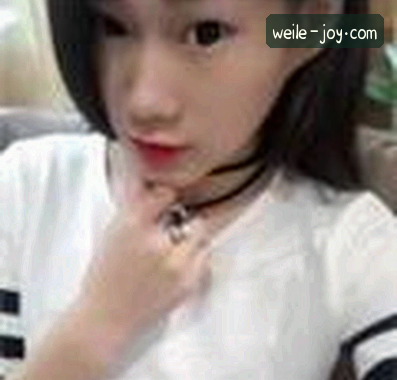 李伟